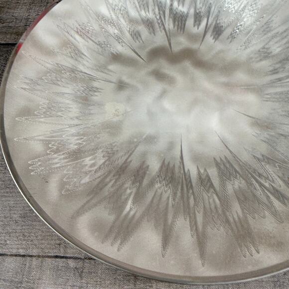 Vintage MCM Metal Serving Tray Dinner Plate - Picture 4 of 9